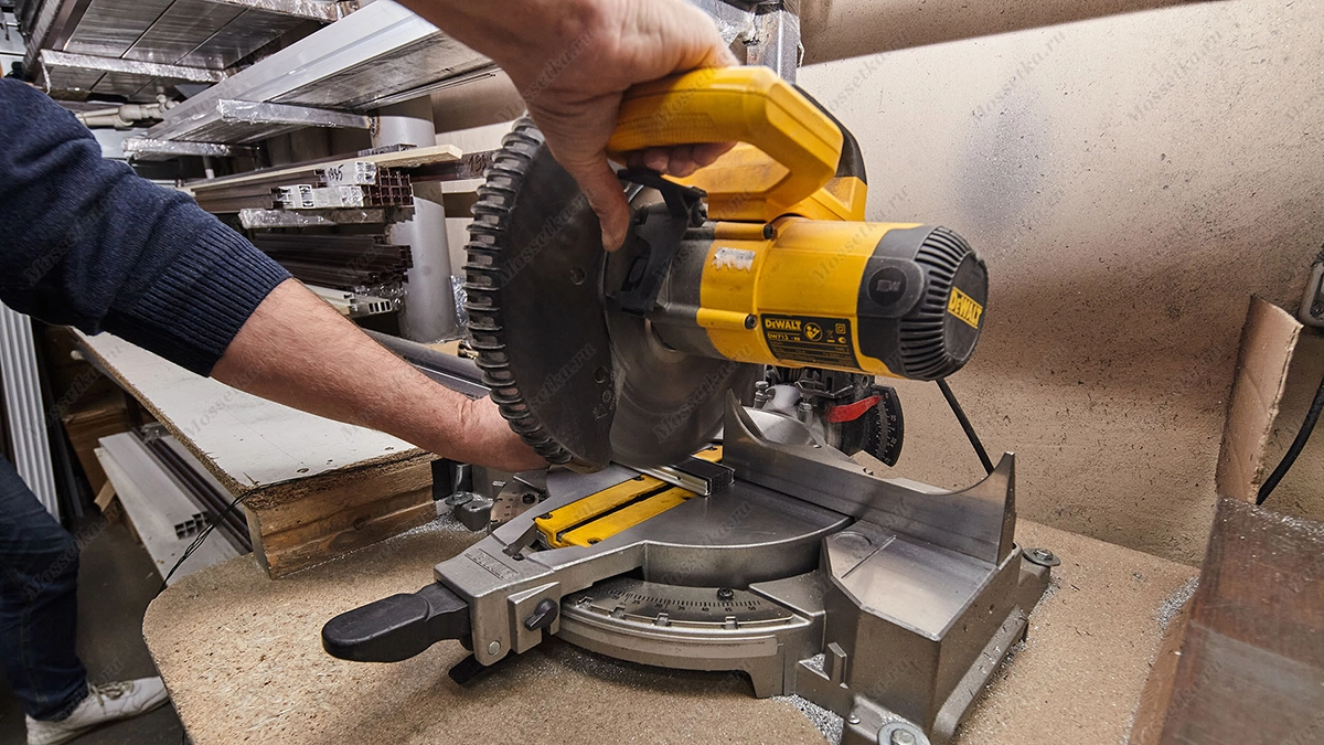 производство москитных сеток